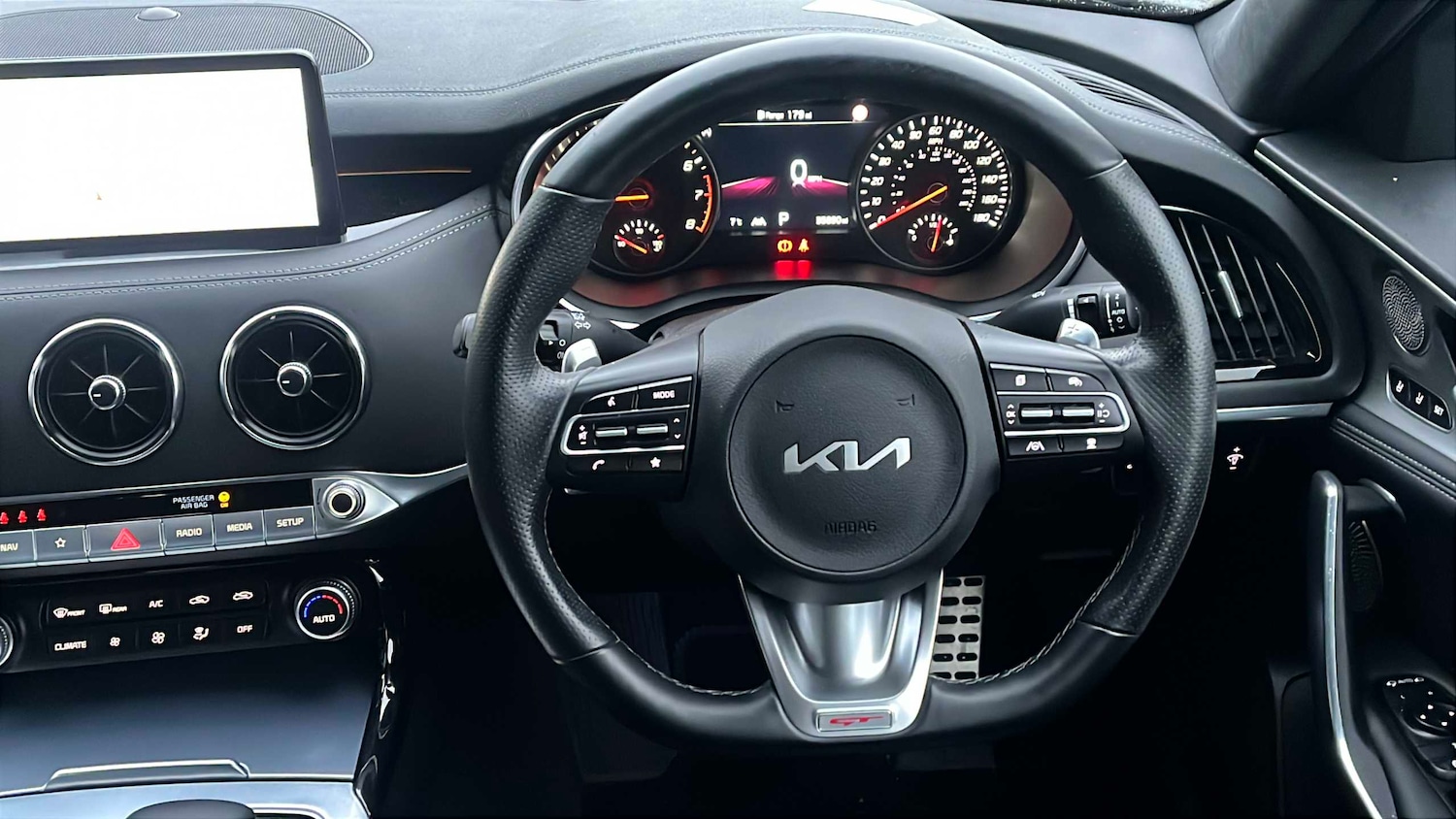 Used Kia Stinger 2022 for sale - 77206432: Photo 9