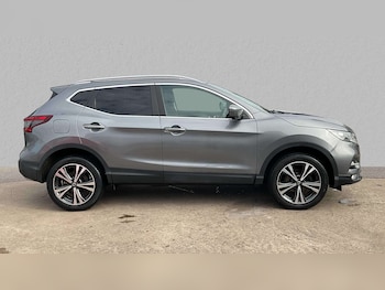Used Nissan Qashqai 2018 for sale - 76488077: Photo