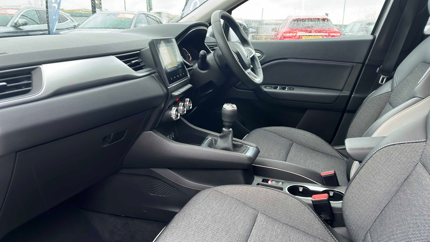 Used Renault Captur for sale - 77308547: Photo 9