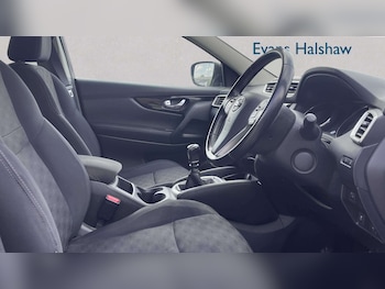 Used Nissan Qashqai 2015 for sale - 78550996: Photo
