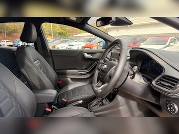 Used Ford Puma 2024 for sale - 76401252: Photo