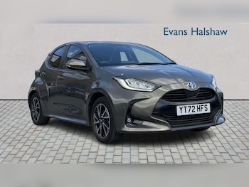 Used Toyota Yaris 2022 for sale - 78960820: Photo