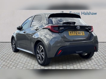 Used Toyota Yaris 2022 for sale - 78960820: Photo
