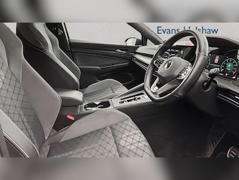 Used Volkswagen Golf 2021 for sale - 78294460: Photo