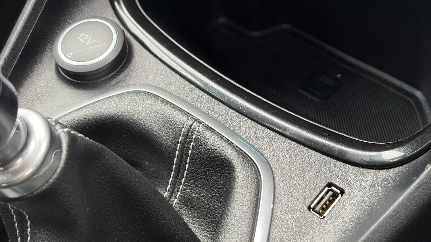 Used Ford Puma 2021 for sale - 76745960: Photo 32