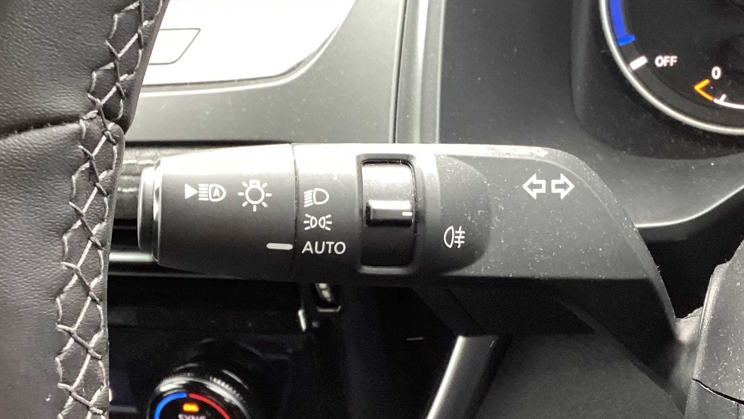 Used Nissan Qashqai for sale - 77257420: Photo 14