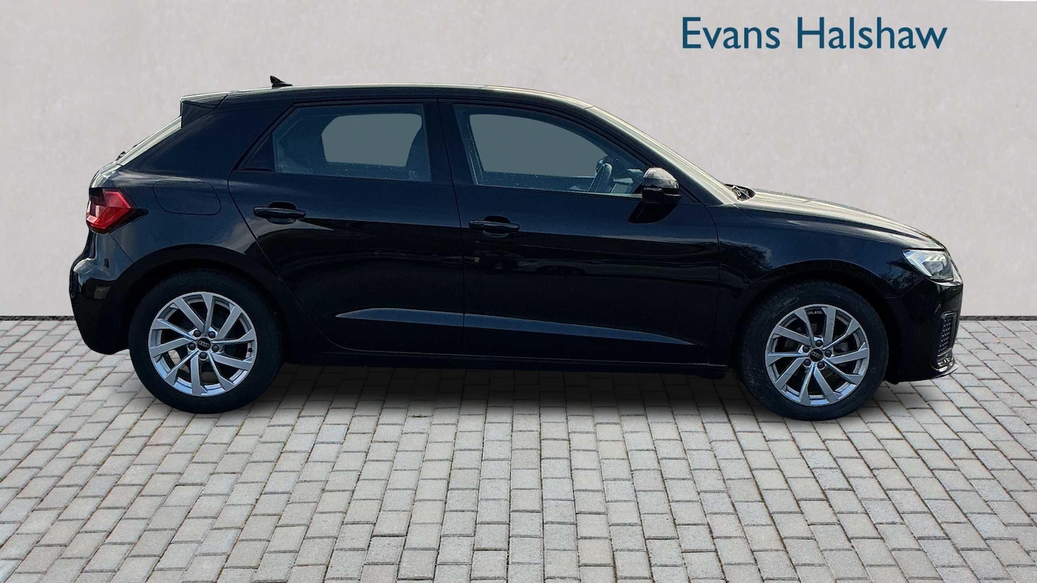 Used Audi A1 2023 for sale - 76401327: Photo 6