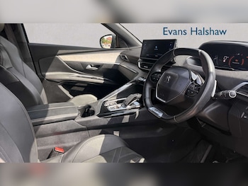 Used Peugeot 5008 2021 for sale - 79364893: Photo