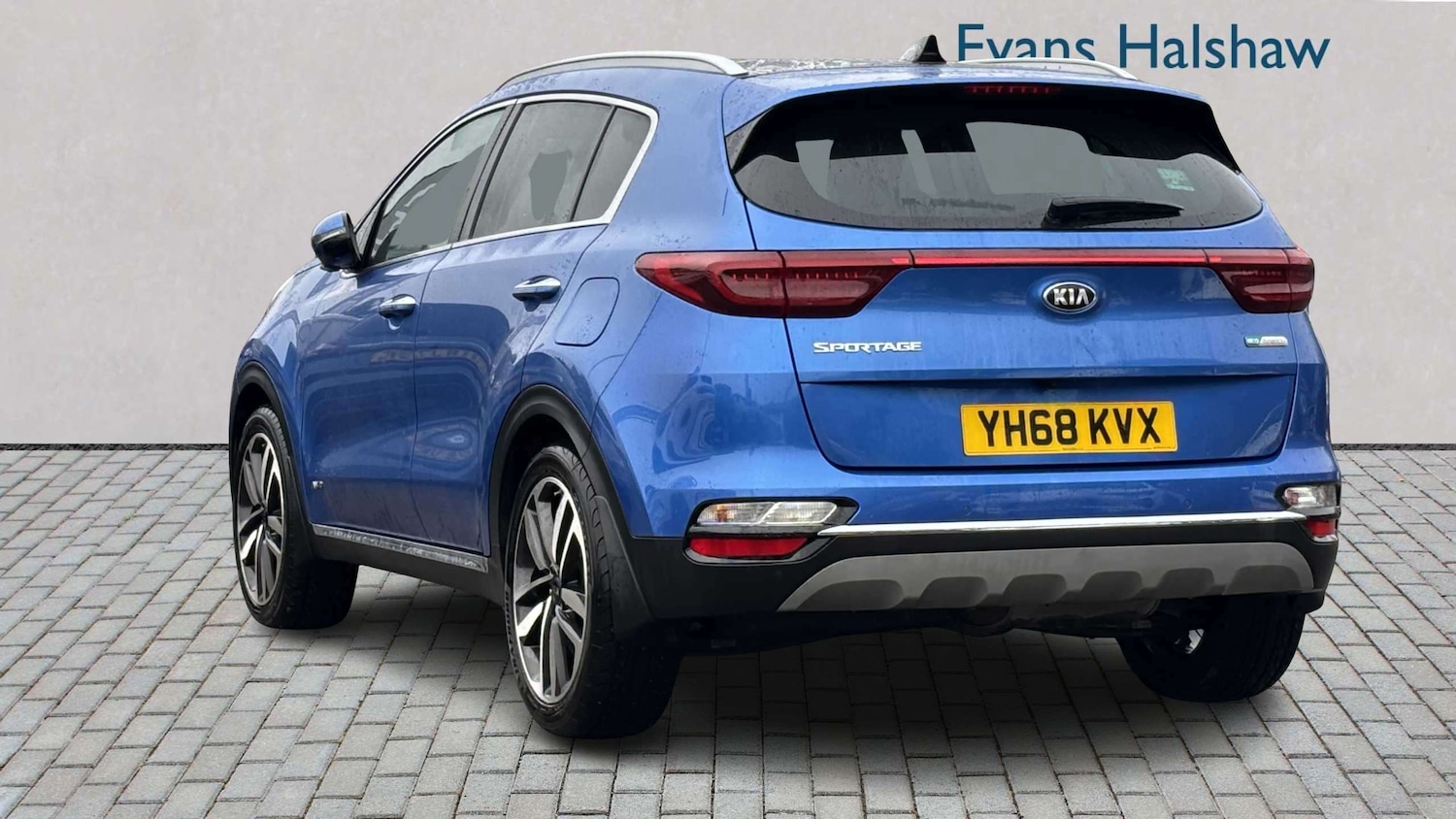 Used Kia Sportage 2018 for sale - 77699028: Photo 2