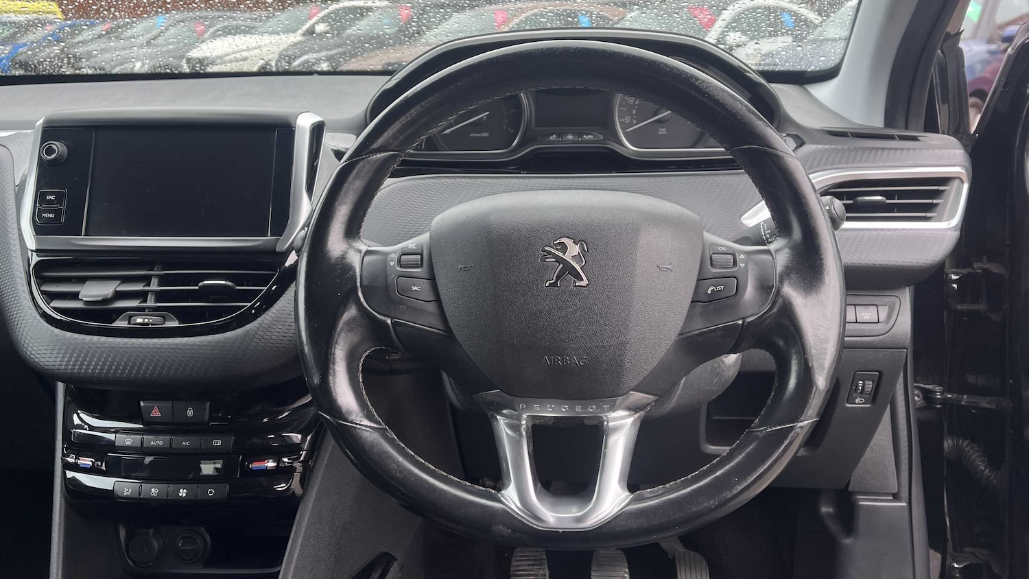 Used Peugeot 2008 2018 for sale - 76401274: Photo 13
