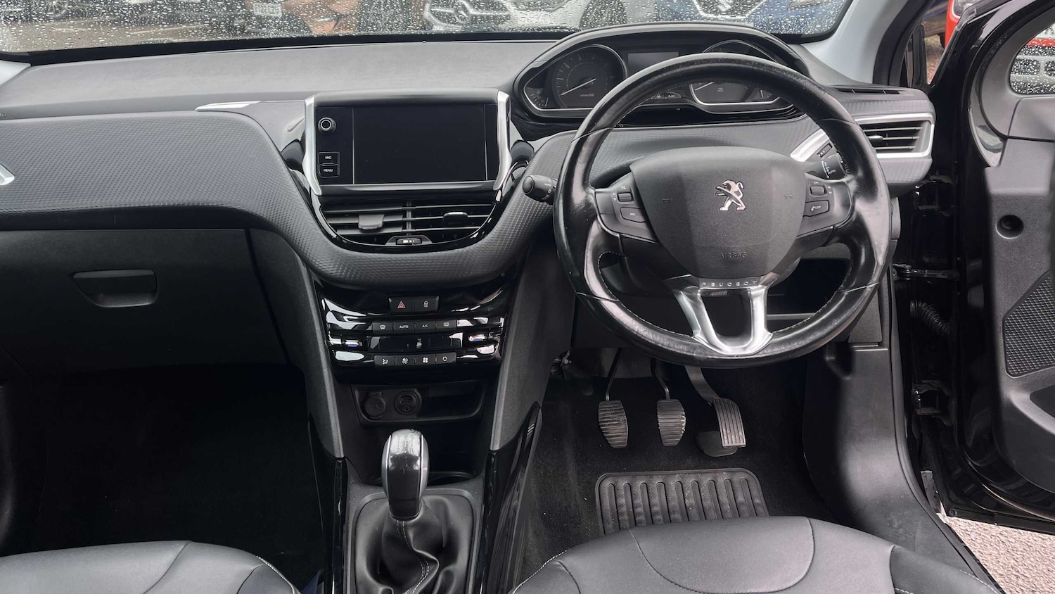 Used Peugeot 2008 2018 for sale - 76401274: Photo 9