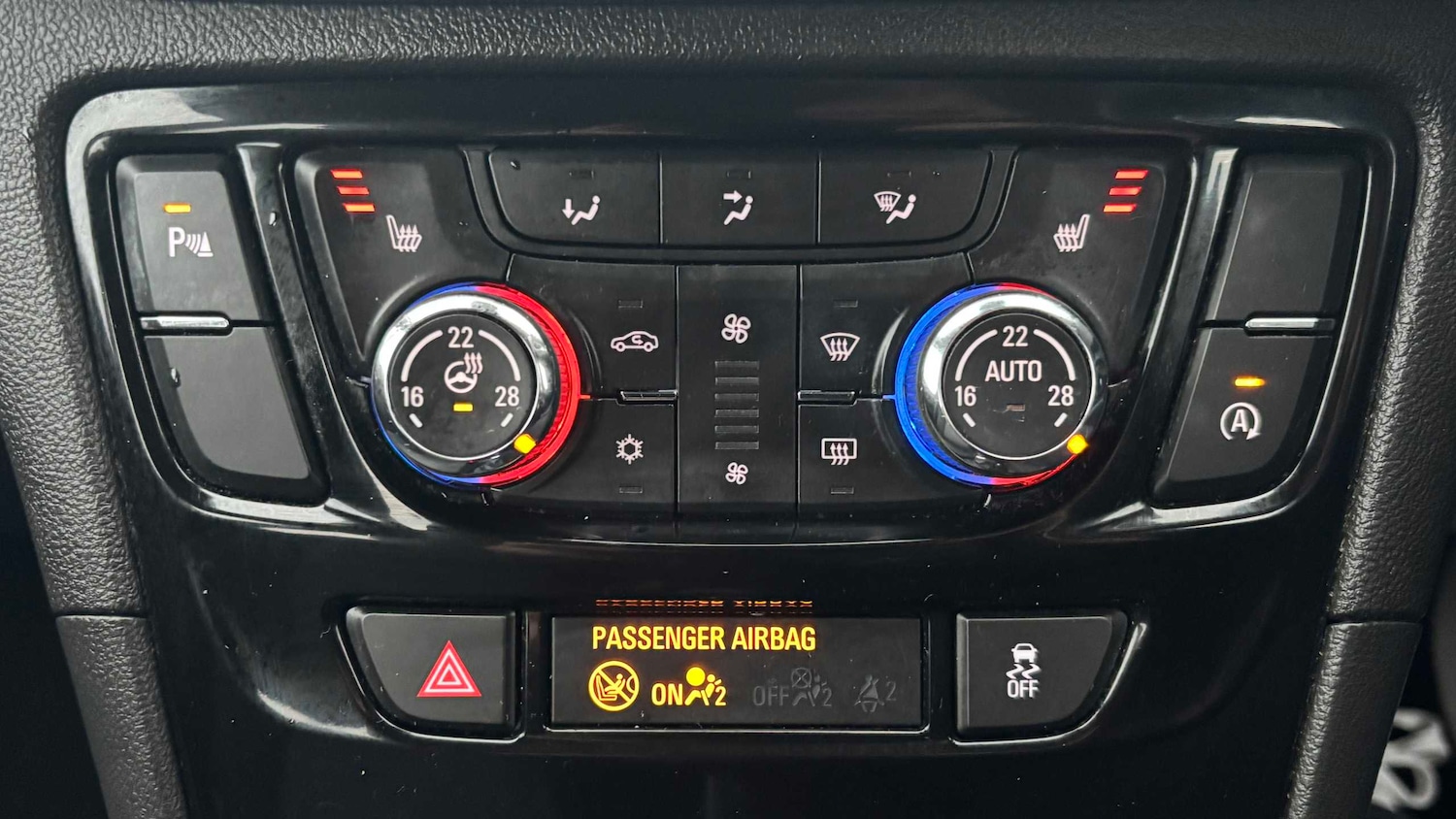 Used Vauxhall Mokka X 2018 for sale - 77458455: Photo 16