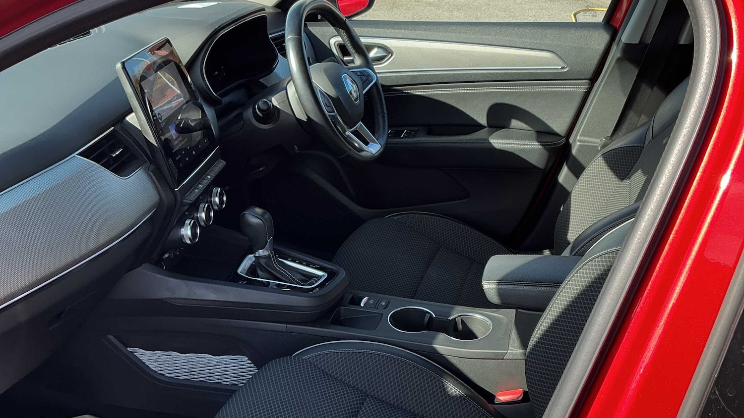 Used Renault Arkana 2022 for sale - 76401325: Photo 13