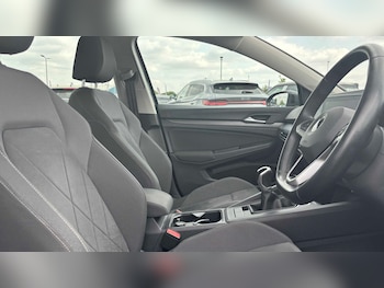 Used Volkswagen Golf 2021 for sale - 79351722: Photo
