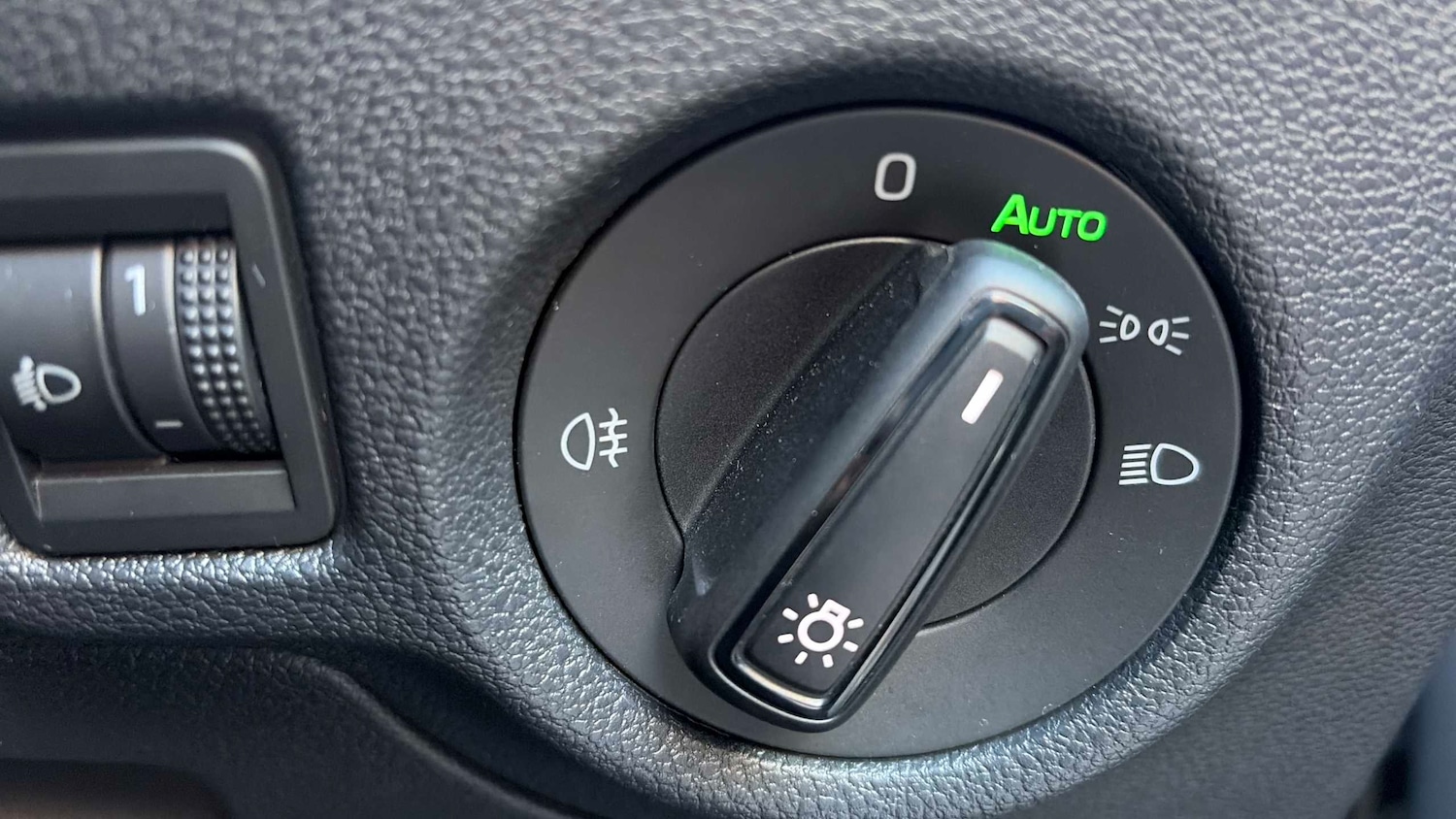 Used Skoda Kamiq 2020 for sale - 77000245: Photo 15