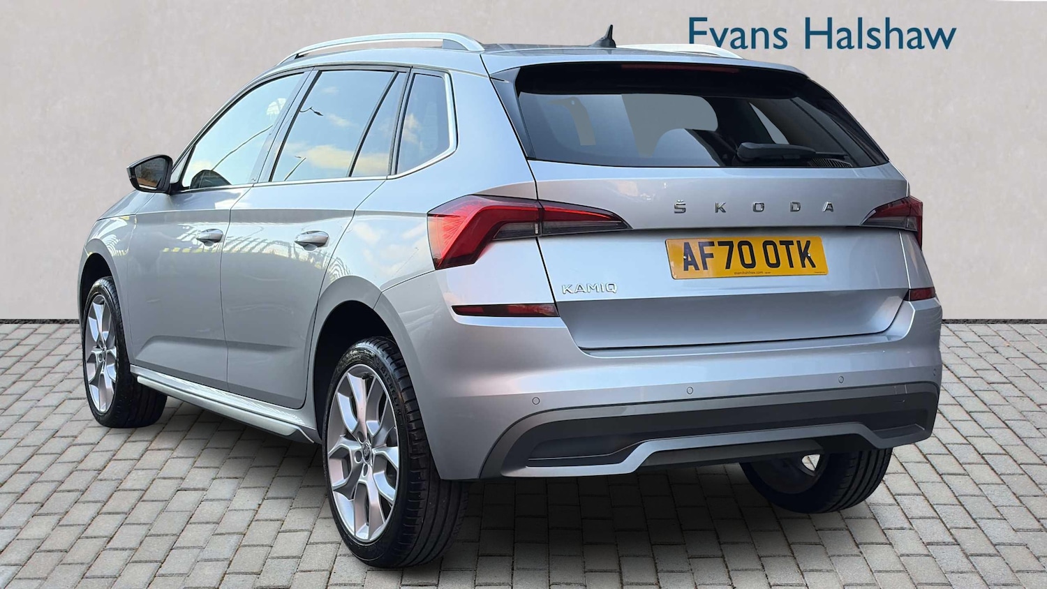 Used Skoda Kamiq 2020 for sale - 77000245: Photo 2