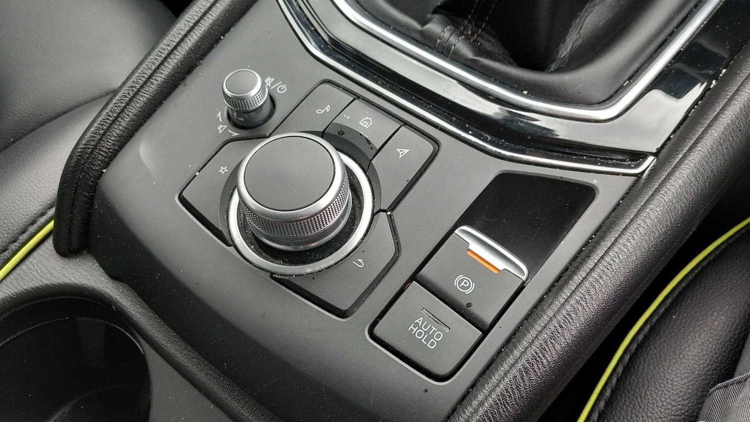 Vehicle 29