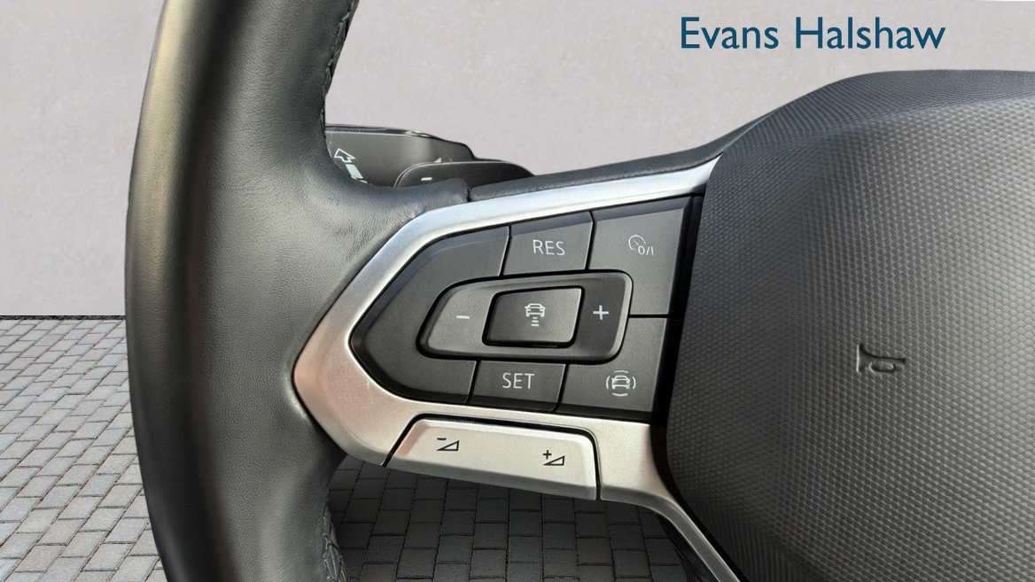 Used Volkswagen Tiguan 2021 for sale - 78216369: Photo 7