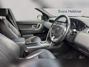 Used Land Rover Discovery Sport 2018 for sale - 76648853: Photo