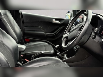 Used Ford Fiesta 2020 for sale - 77628128: Photo