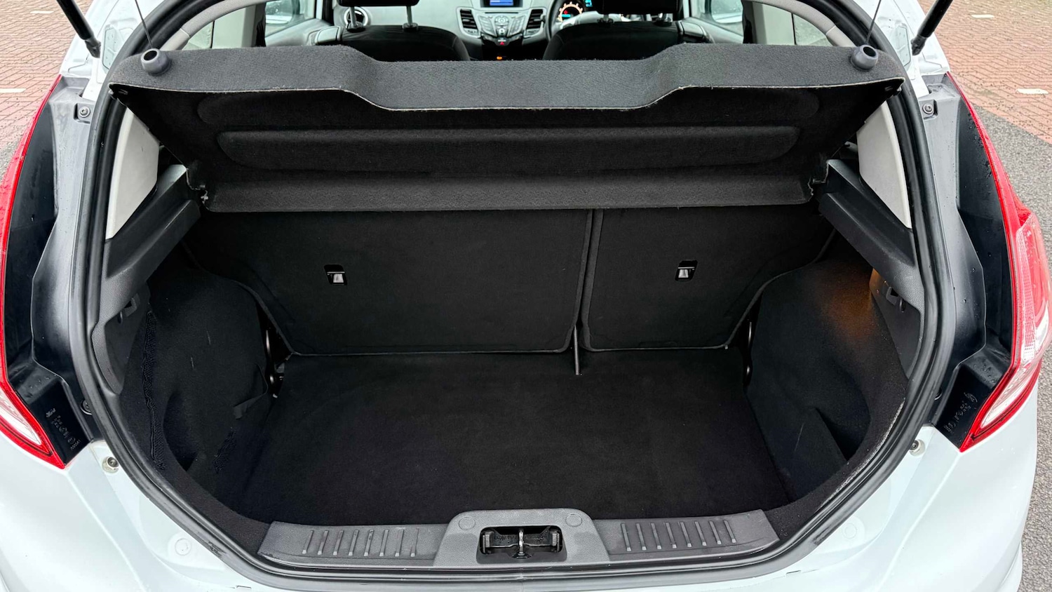 Used Ford Fiesta 2016 for sale - 77333920: Photo 11