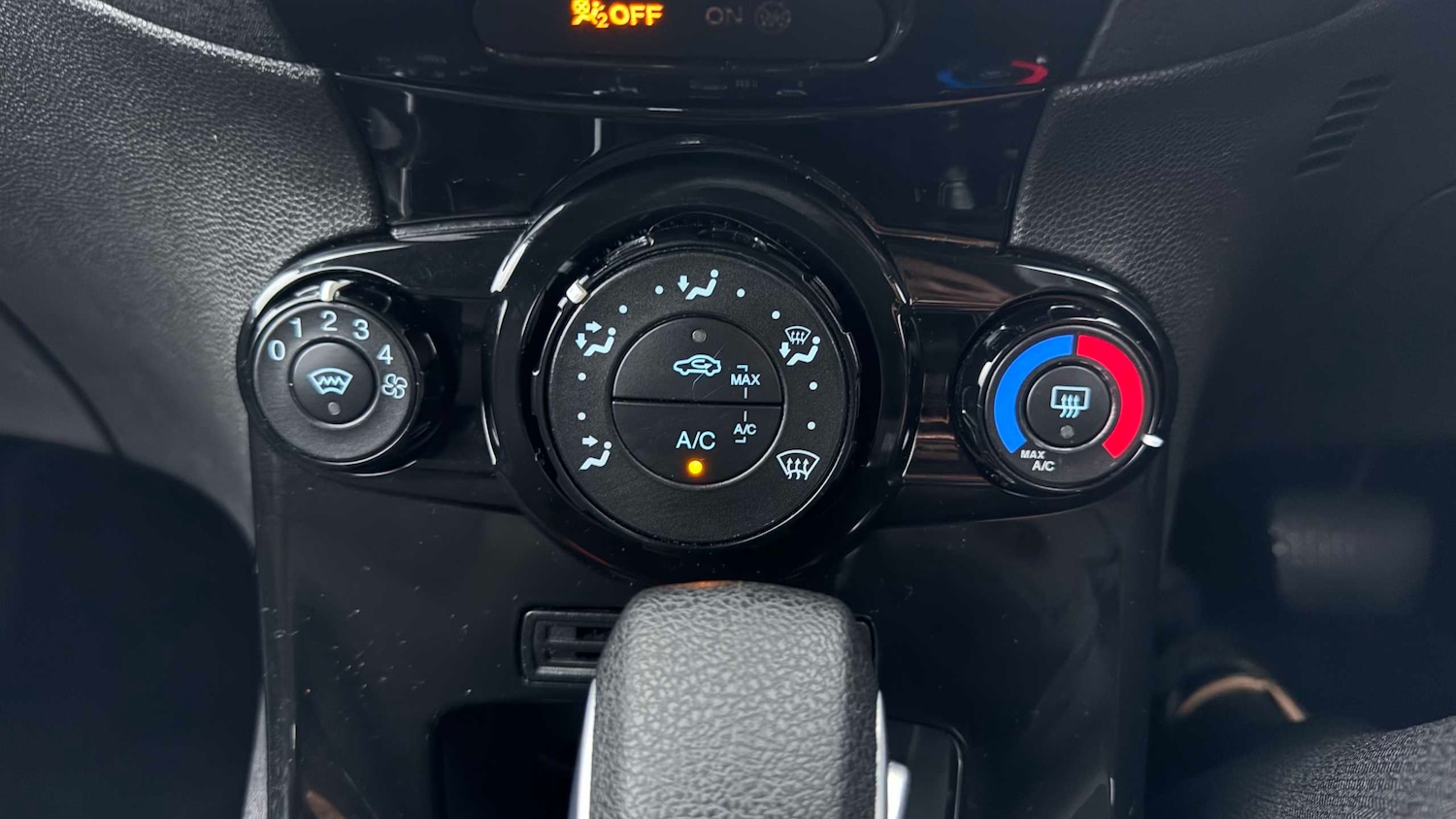 Used Ford Fiesta 2016 for sale - 77333920: Photo 22