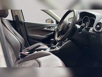 Used Mazda CX-3 2017 for sale - 77628092: Photo