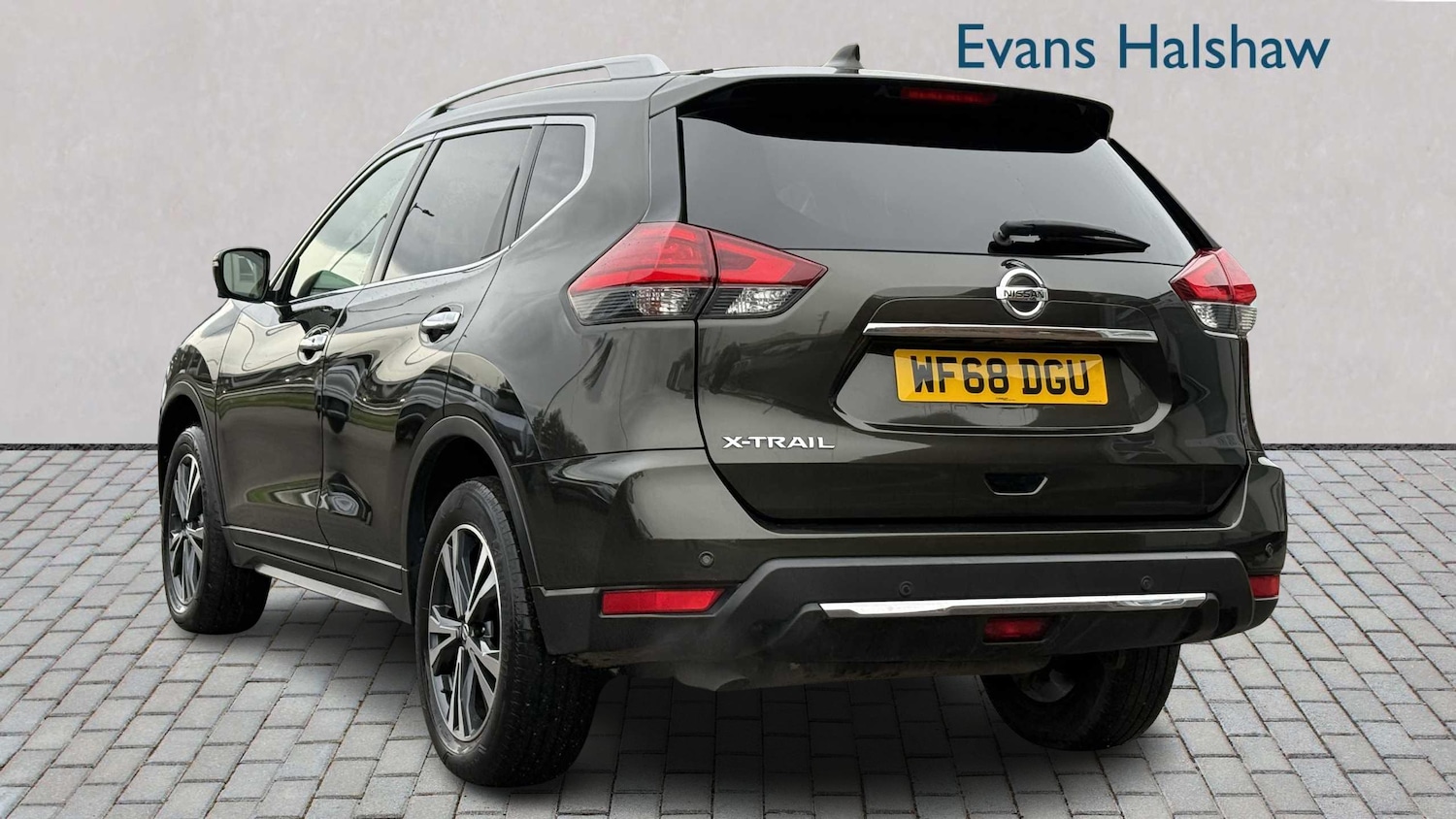 Used Nissan X-Trail 2018 for sale - 77500421: Photo 2