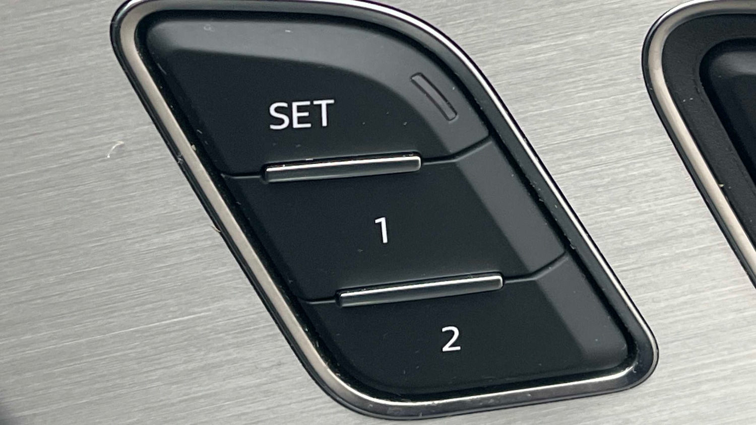 Used Audi Q7 2018 for sale - 77727024: Photo 16