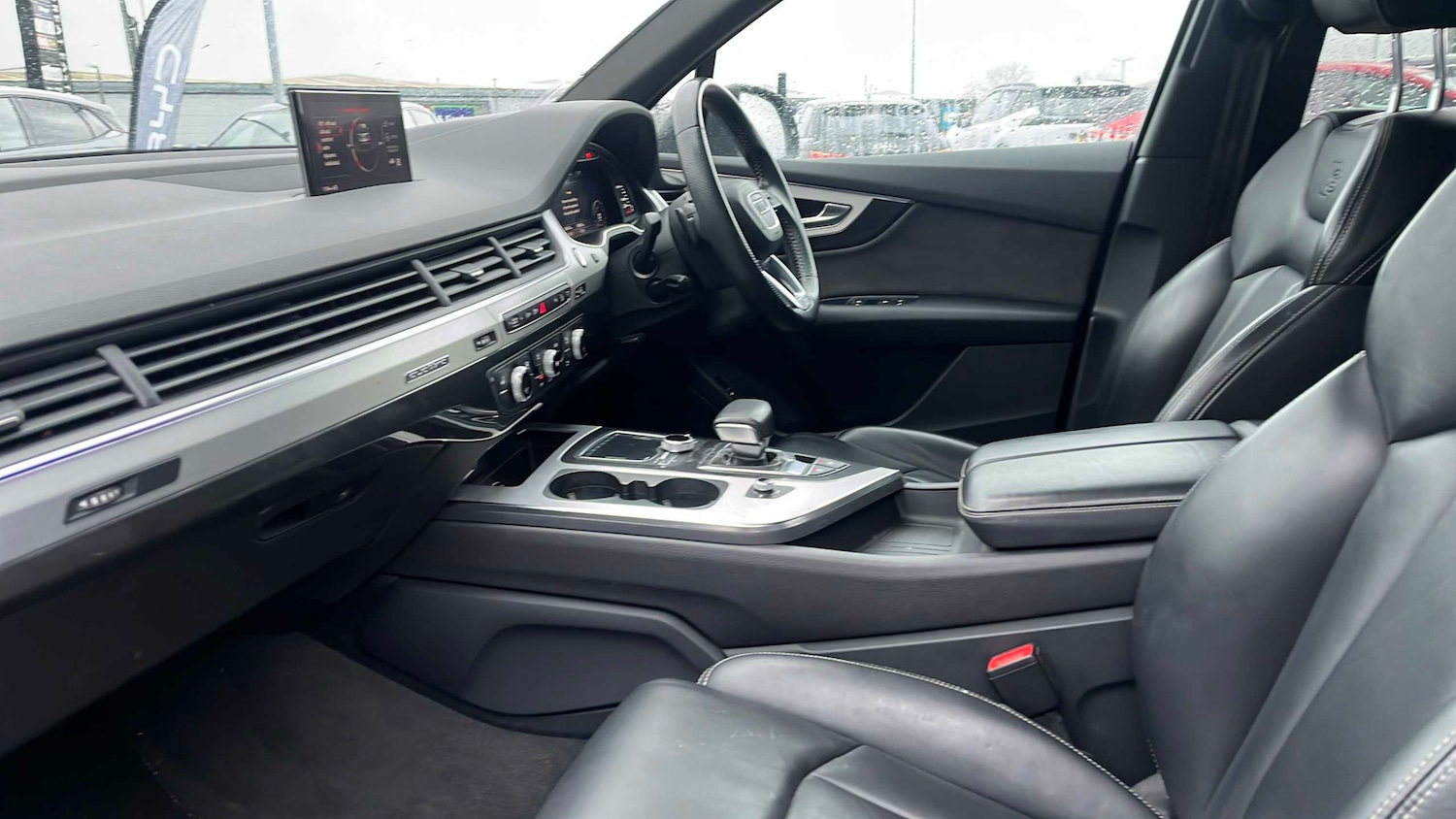 Used Audi Q7 2018 for sale - 77727024: Photo 9