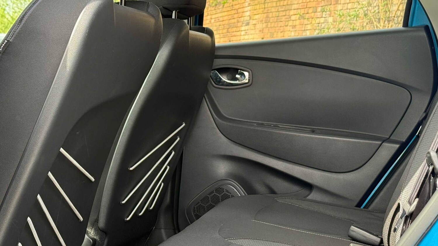 Used Renault Captur 2017 for sale - 78209292: Photo 10