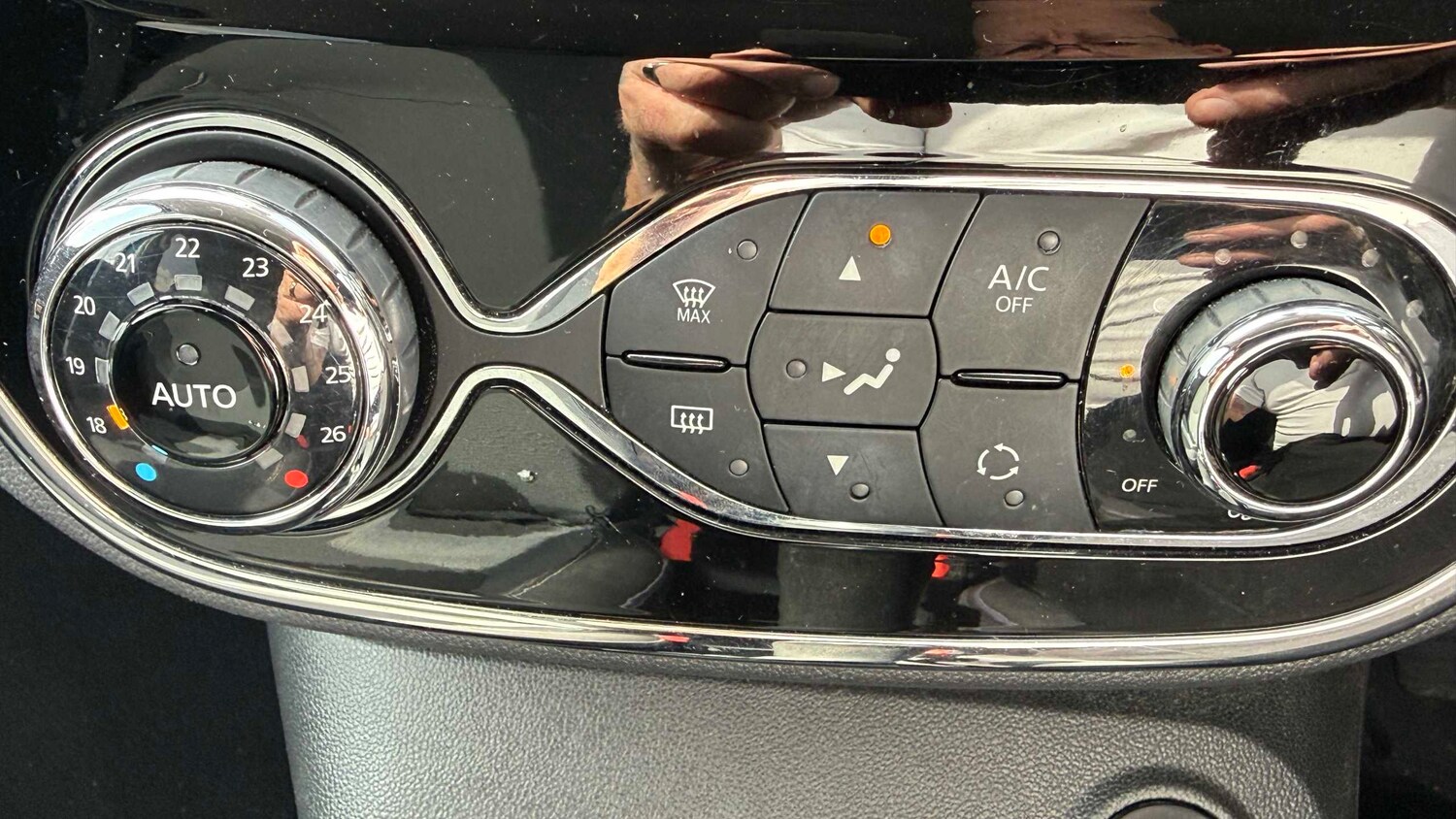 Used Renault Captur 2017 for sale - 78209292: Photo 17