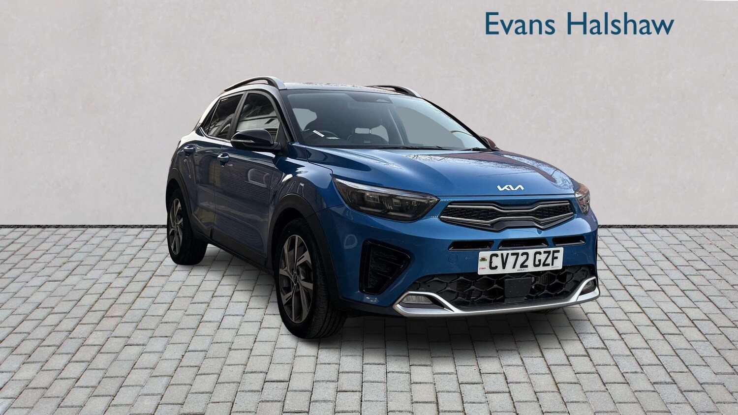 Used Kia Stonic 2022 for sale - 76624733: Photo 1