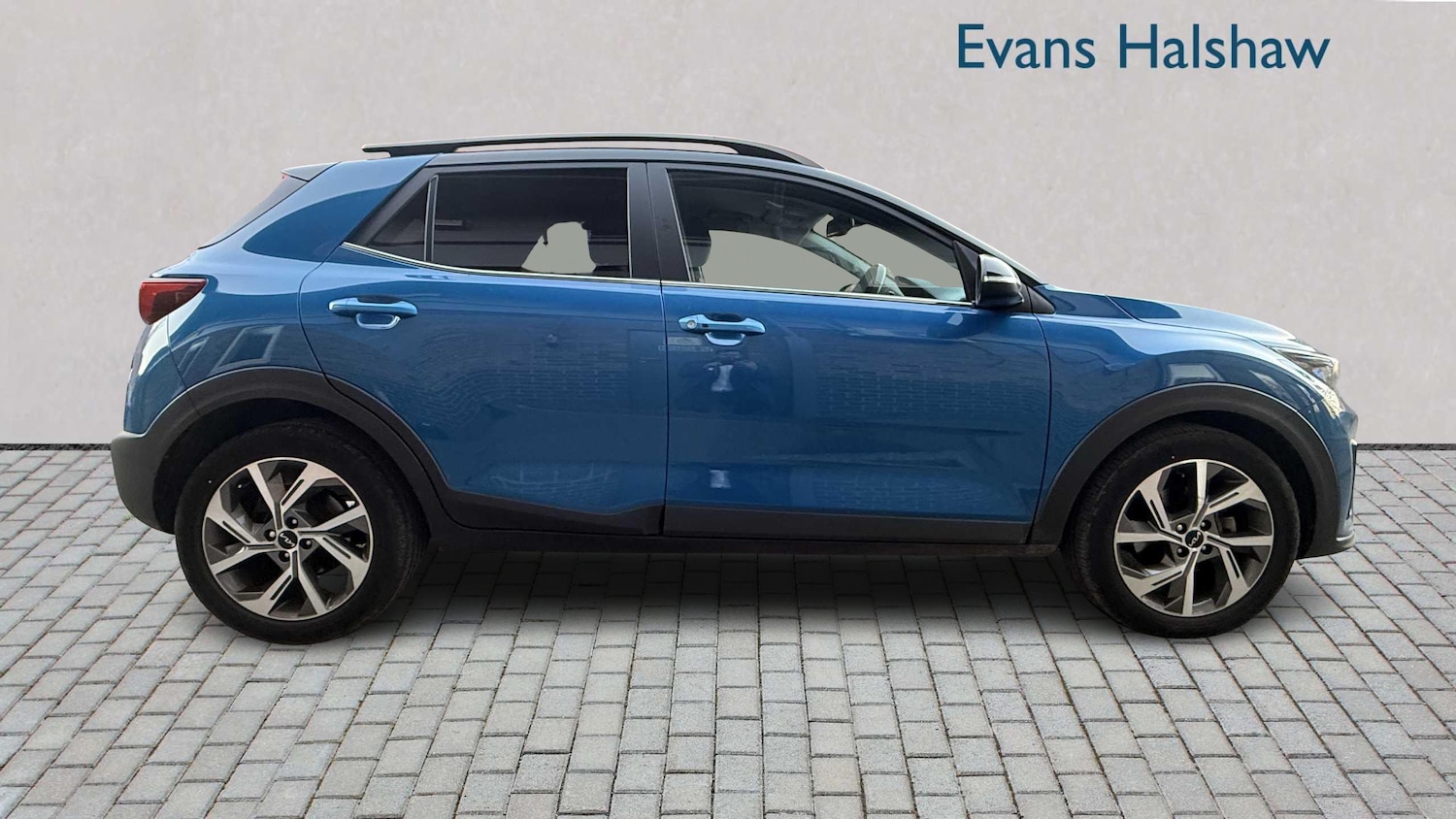 Used Kia Stonic 2022 for sale - 76624733: Photo 6