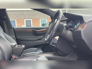 Used Tesla Model X 2020 for sale - 77018859: Photo