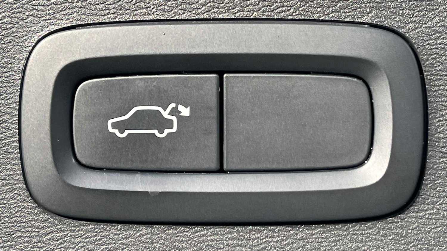 Used Volvo XC40 2020 for sale - 77000309: Photo 17