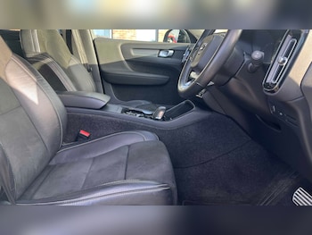 Used Volvo XC40 2020 for sale - 77000309: Photo