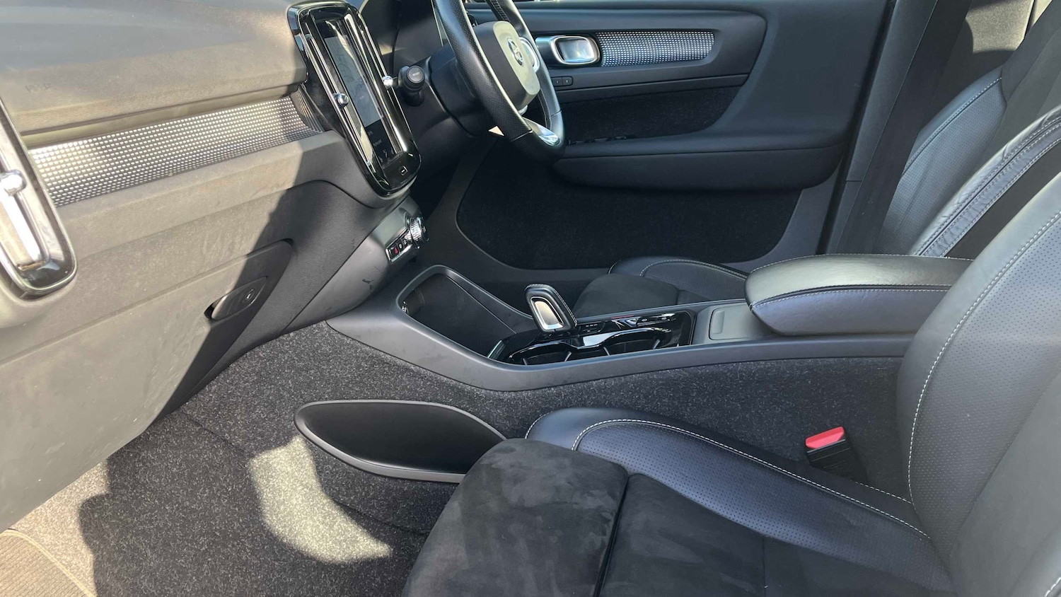 Used Volvo XC40 2020 for sale - 77000309: Photo 9