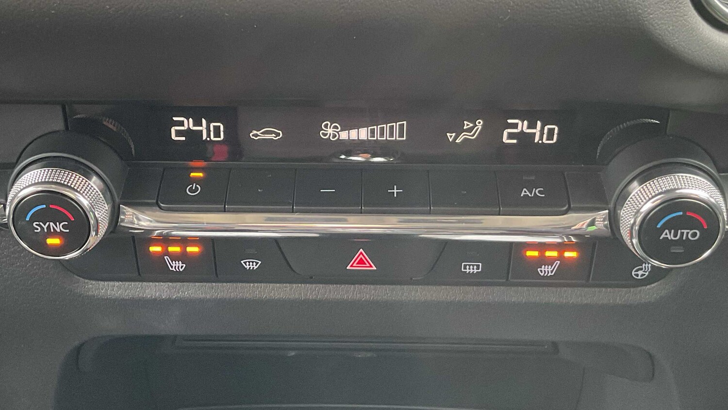 Used Mazda CX-30 2022 for sale - 77787050: Photo 18