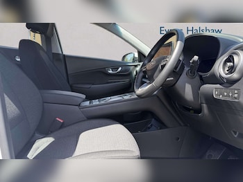 Used Hyundai KONA 2023 for sale - 79148268: Photo