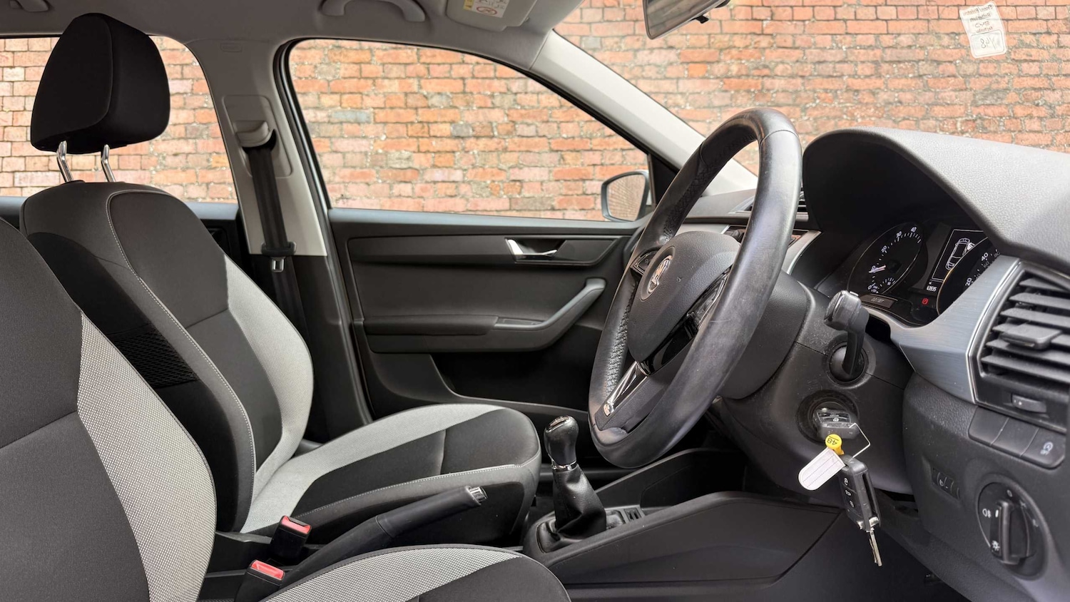 Used Skoda Fabia 2015 for sale - 76624694: Photo 3