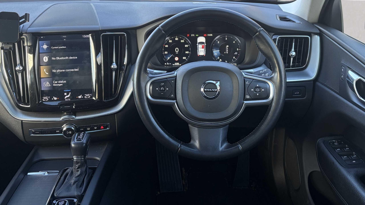 Used Volvo XC60 2017 for sale - 77083164: Photo 8