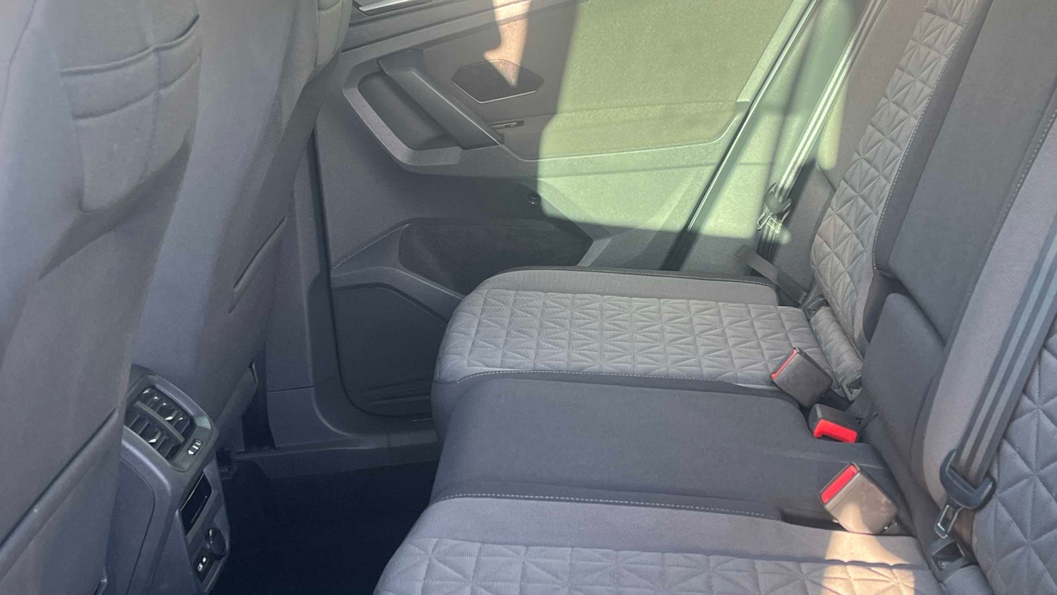 Used Volkswagen Tiguan 2022 for sale - 76804820: Photo 10