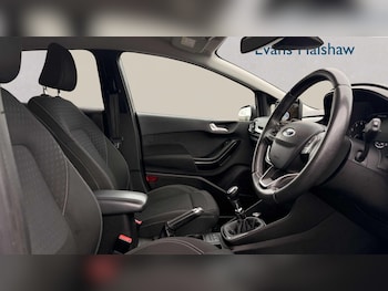 Used Ford Fiesta 2020 for sale - 76564396: Photo