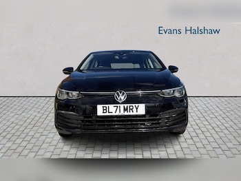 Used Volkswagen Golf 2022 for sale - 78137652: Photo