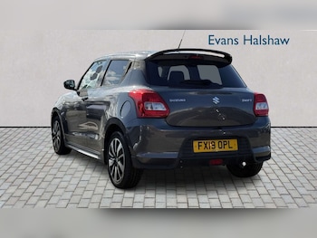 Used Suzuki Swift 2019 for sale - 79579657: Photo