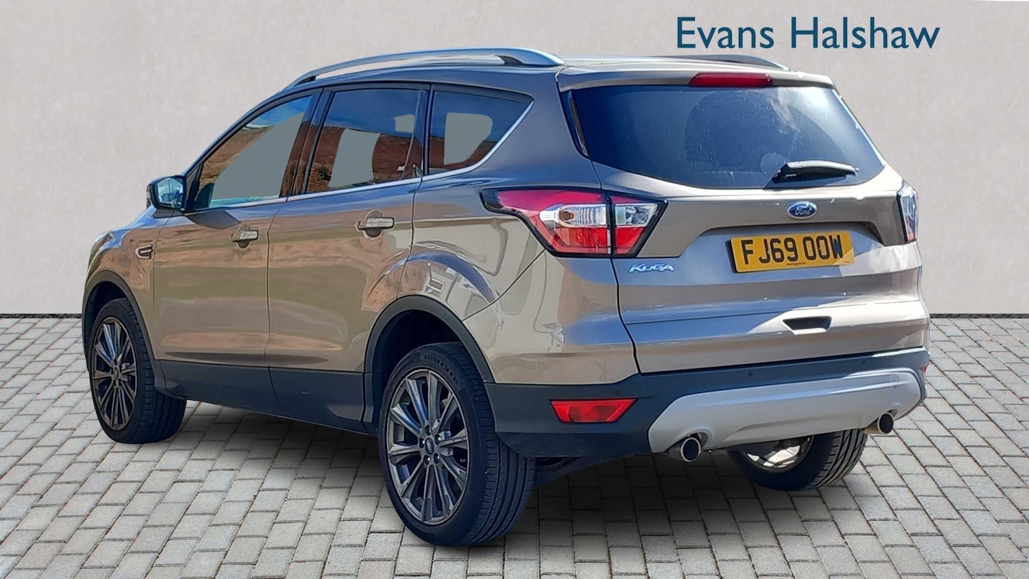 Used Ford Kuga 2019 for sale - 76401420: Photo 2