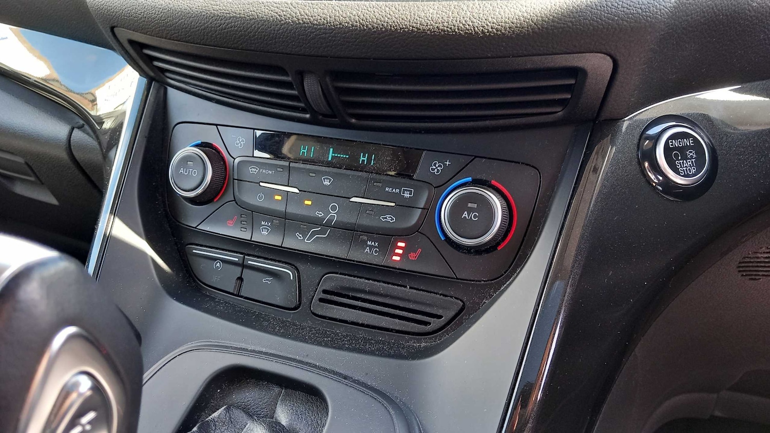 Used Ford Kuga 2019 for sale - 76401420: Photo 25