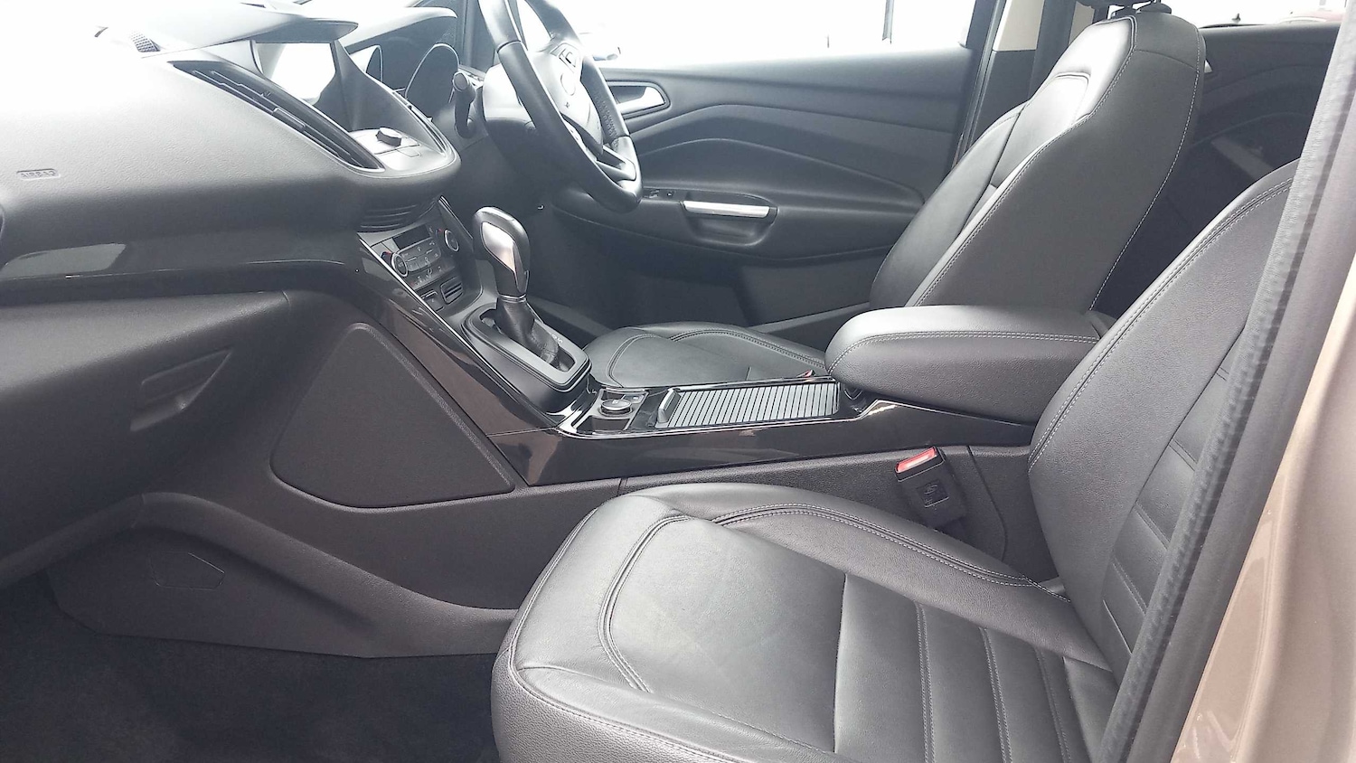 Used Ford Kuga 2019 for sale - 76401420: Photo 9