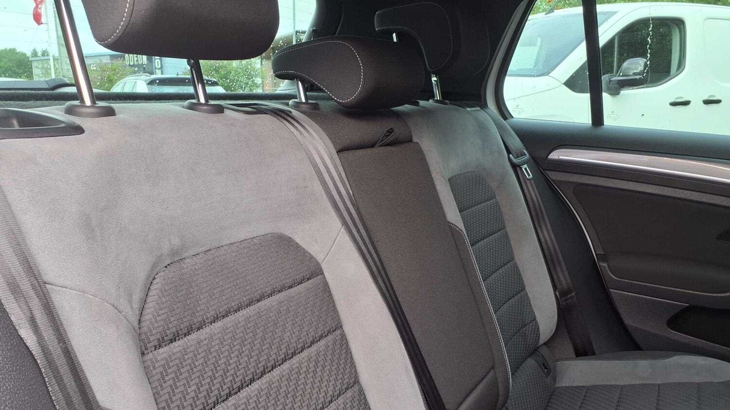 Used Volkswagen Golf 2020 for sale - 77233052: Photo 15